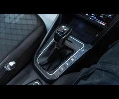 Volkswagen Taigo This 2023 Volkswagen Taigo TSI R-Line is a superb example, having had only one owne - 32