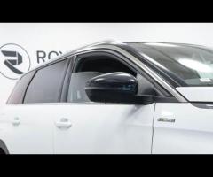 Peugeot 5008 This 2020 Peugeot 5008 GT Line is a superb example, having been owned by just one caref - 12