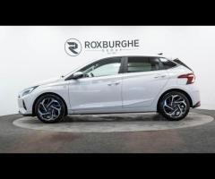 Hyundai i20 This 2022 Hyundai i20 T-GDi Premium is a superb example, having been owned by just one c - 4
