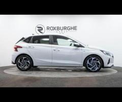 Hyundai i20 This 2022 Hyundai i20 T-GDi Premium is a superb example, having been owned by just one c - 9