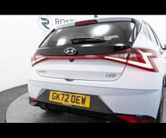 Hyundai i20 This 2022 Hyundai i20 T-GDi Premium is a superb example, having been owned by just one c - 16