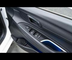 Hyundai i20 This 2022 Hyundai i20 T-GDi Premium is a superb example, having been owned by just one c - 21