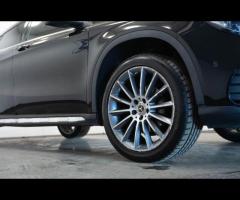 Mercedes-Benz GLA HPI Clear -  1 Owner from new - Mercedes Service History - 36 Months Warranty avai - 10