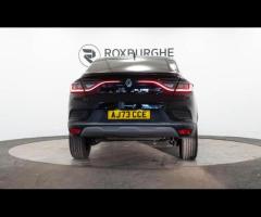 Renault Arkana This 2023 Renault Arkana E-TECH techno is a superb example, having had only one owner - 7