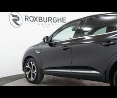 Renault Arkana This 2023 Renault Arkana E-TECH techno is a superb example, having had only one owner - 17
