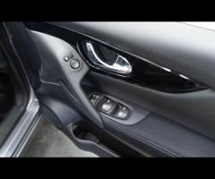 Nissan Qashqai HPI Clear - 1 Previous Owner - Nissan Service History - 36 Months Warranty available - 22