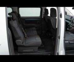 Peugeot Traveller This 2017 Peugeot Traveller BlueHDi Active presents an exceptional ownership propo - 27