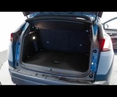 Peugeot 3008 This 2023 Peugeot 3008 Active Premium + is a superb example, having had only one owner - 33