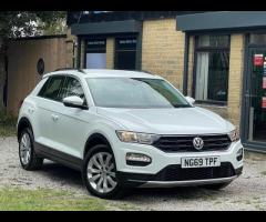 Volkswagen T-Roc Get a stylish, practical, and efficient VW SUV with a great spec for a fraction of - 2