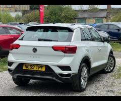 Volkswagen T-Roc Get a stylish, practical, and efficient VW SUV with a great spec for a fraction of - 3