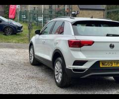 Volkswagen T-Roc Get a stylish, practical, and efficient VW SUV with a great spec for a fraction of - 11