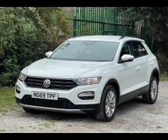 Volkswagen T-Roc Get a stylish, practical, and efficient VW SUV with a great spec for a fraction of - 13