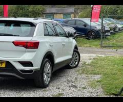 Volkswagen T-Roc Get a stylish, practical, and efficient VW SUV with a great spec for a fraction of - 16