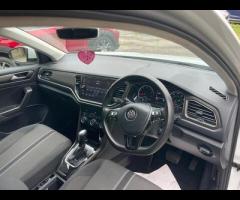 Volkswagen T-Roc Get a stylish, practical, and efficient VW SUV with a great spec for a fraction of - 20