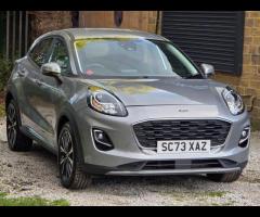 Ford Puma HERE WE PRESENT A FORD PUMA MHEV TITANIUM, PUMA NEW ECO BOOST MILD HYBRID ENGINE in SILVER