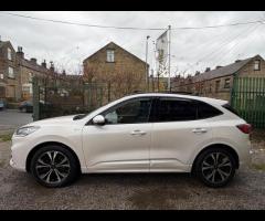 Ford Kuga ****12 MONTHS WARRANTY******HERE IS A STUNNING ST LINE X, FULLY LOADED, PANORAMIC SLIDING - 4