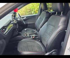 Ford Kuga ****12 MONTHS WARRANTY******HERE IS A STUNNING ST LINE X, FULLY LOADED, PANORAMIC SLIDING - 16