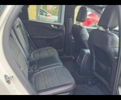 Ford Kuga ****12 MONTHS WARRANTY******HERE IS A STUNNING ST LINE X, FULLY LOADED, PANORAMIC SLIDING - 17