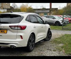 Ford Kuga ****12 MONTHS WARRANTY******HERE IS A STUNNING ST LINE X, FULLY LOADED, PANORAMIC SLIDING - 40