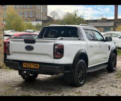 Ford Ranger Stand out from the crowd with this stunning 2023 Ford Ranger 2.0 TD EcoBlue Wildtrak Aut - 17