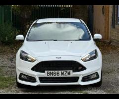 Ford Focus STUNNING FOCUS ST 3 IN WHITE, FULL HEATED LEATHER INTERIOR, RECARO SEATS, TOUCH SCREEN, R - 2