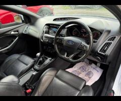 Ford Focus STUNNING FOCUS ST 3 IN WHITE, FULL HEATED LEATHER INTERIOR, RECARO SEATS, TOUCH SCREEN, R - 11