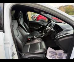 Ford Focus STUNNING FOCUS ST 3 IN WHITE, FULL HEATED LEATHER INTERIOR, RECARO SEATS, TOUCH SCREEN, R - 14