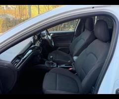 Ford Focus This 2019 Ford Focus ST Line presents an exceptional opportunity with its remarkably low - 12