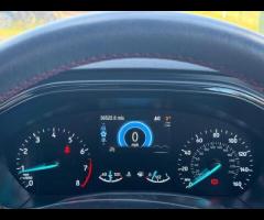 Ford Focus This 2019 Ford Focus ST Line presents an exceptional opportunity with its remarkably low - 18