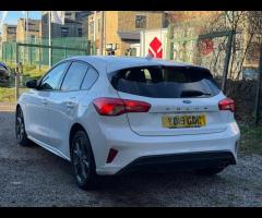 Ford Focus This 2019 Ford Focus ST Line presents an exceptional opportunity with its remarkably low - 40