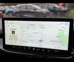 Ford Focus HERE IS A STUNNING ST LINE, FULLY LOADED, PANROOF, SAT NAV- FRONT AND REAR PARKING SENSOR - 10