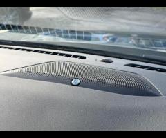 Ford Kuga ABSOLUTE STUNNING KUGA ST LINE EDITION, SAT NAV, REVERSE CAMERA, FRONT AND REAR PARKING SE - 9