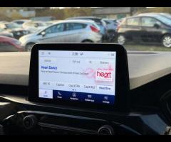 Ford Kuga ABSOLUTE STUNNING KUGA ST LINE EDITION, SAT NAV, REVERSE CAMERA, FRONT AND REAR PARKING SE - 20