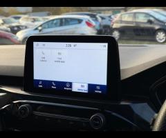 Ford Kuga ABSOLUTE STUNNING KUGA ST LINE EDITION, SAT NAV, REVERSE CAMERA, FRONT AND REAR PARKING SE - 22