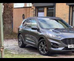 Ford Kuga ABSOLUTE STUNNING KUGA ST LINE EDITION, SAT NAV, REVERSE CAMERA, FRONT AND REAR PARKING SE - 34