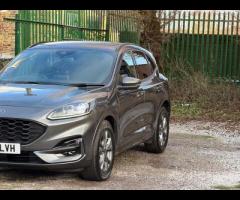 Ford Kuga ABSOLUTE STUNNING KUGA ST LINE EDITION, SAT NAV, REVERSE CAMERA, FRONT AND REAR PARKING SE - 39