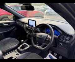 Ford Kuga ABSOLUTE STUNNING KUGA ST LINE EDITION, SAT NAV, REVERSE CAMERA, FRONT AND REAR PARKING SE - 44