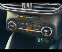 Ford Kuga ABSOLUTE STUNNING KUGA ST LINE EDITION, SAT NAV, REVERSE CAMERA, FRONT AND REAR PARKING SE - 80