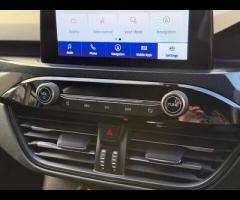 Ford Kuga ABSOLUTE STUNNING KUGA ST LINE EDITION, SAT NAV, REVERSE CAMERA, FRONT AND REAR PARKING SE - 81