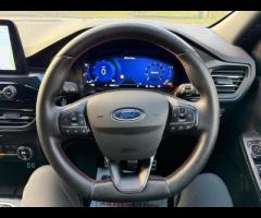 Ford Kuga ABSOLUTE STUNNING KUGA ST LINE EDITION, SAT NAV, REVERSE CAMERA, FRONT AND REAR PARKING SE - 92