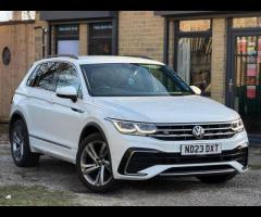 Volkswagen Tiguan Presenting this stylish 2023 Volkswagen Tiguan 1.5 TSI R-Line Edition DSG finished