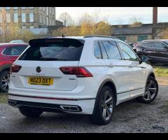 Volkswagen Tiguan Presenting this stylish 2023 Volkswagen Tiguan 1.5 TSI R-Line Edition DSG finished - 4