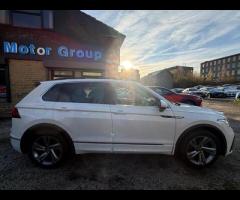 Volkswagen Tiguan Presenting this stylish 2023 Volkswagen Tiguan 1.5 TSI R-Line Edition DSG finished - 9