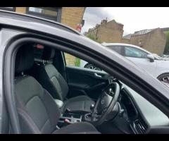 Ford Focus HERE JUST COME IN ST LINE FOCUS, FRONT AND REAR PARKING SENSORS, SAT NAV, CRUISE CONTROL, - 19