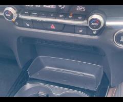 Mazda CX-30 This top-spec Mazda CX-30 Takumi blends Japanese premium craftsmanship with everyday pra - 20