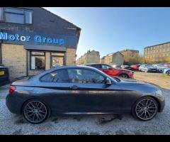 BMW 2 Series This 2017 BMW 2 Series M240i offers an exceptional blend of performance and economy, bo - 14