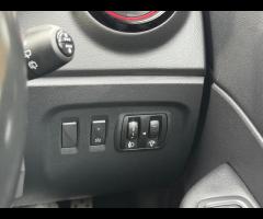 Renault Captur This stylish 2019 (69) Renault Captur 1.3 TCe ENERGY S Edition in crisp white offers - 28