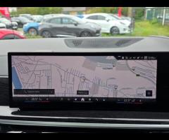 BMW X7 This 2024 BMW X7 40d M Sport is a remarkable example, boasting an exceptionally low mileage o - 9