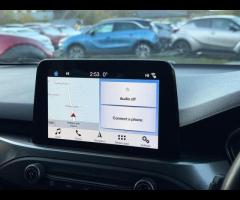 Ford Focus TOP OF THE RANGE TITANIUM FOCUS IN BLUE, 12 MONTHS MOT, SAT NAV, FRONT AND REAR PARKING S - 10