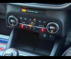 Ford Focus TOP OF THE RANGE TITANIUM FOCUS IN BLUE, 12 MONTHS MOT, SAT NAV, FRONT AND REAR PARKING S - 11